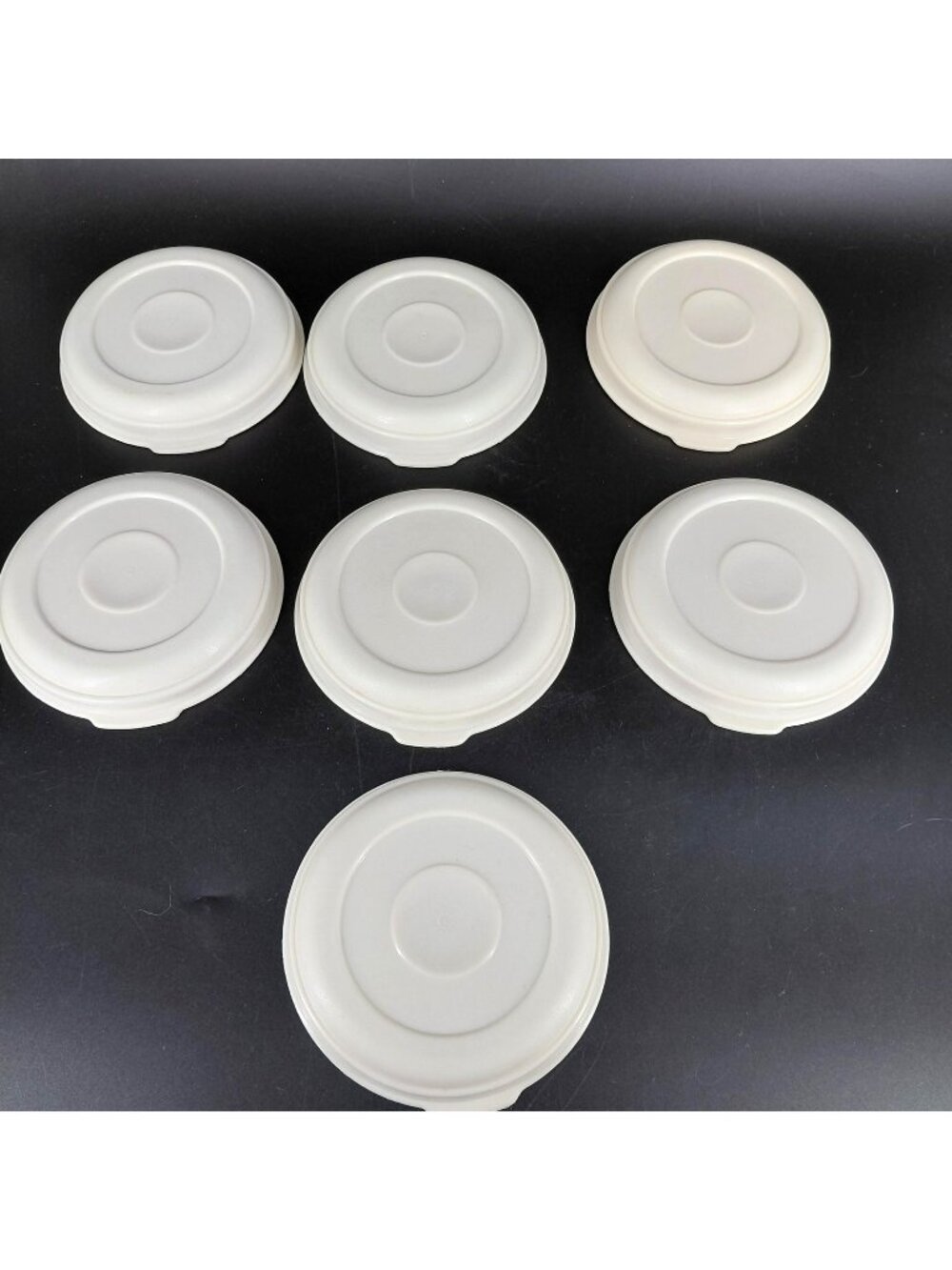 Rubbermaid Servin Saver Container Lids Set 7 Almond Round Replacement #1 #7